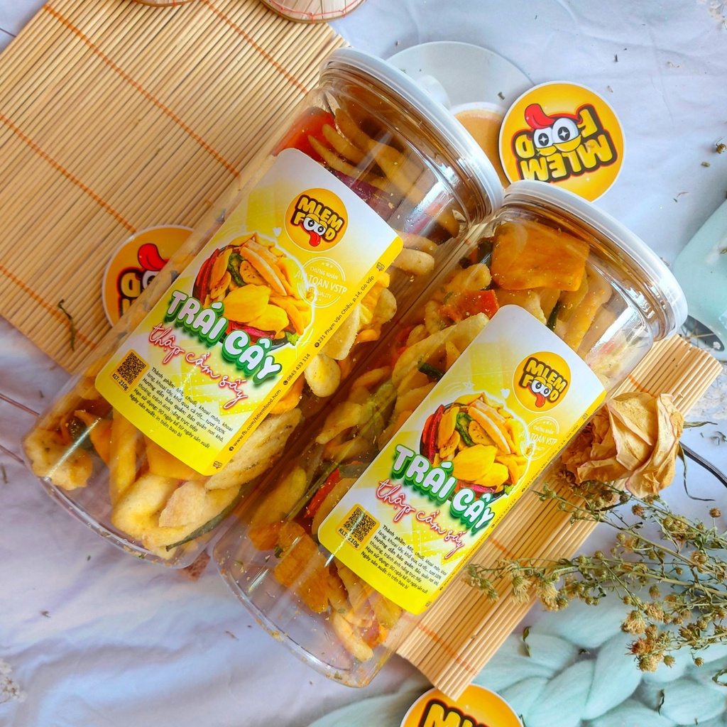 TRái cây sấy đặc sản đà lạt hộp 430g nhà CÔNG FOODS bao ngon.