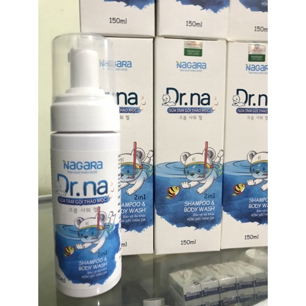 Sữa tắm gội thảo mộc cho bé Dr.na- giúp dưỡng ẩm da, làm dịu da bé khi: rôm sảy, mẩn ngứa, mề đay....