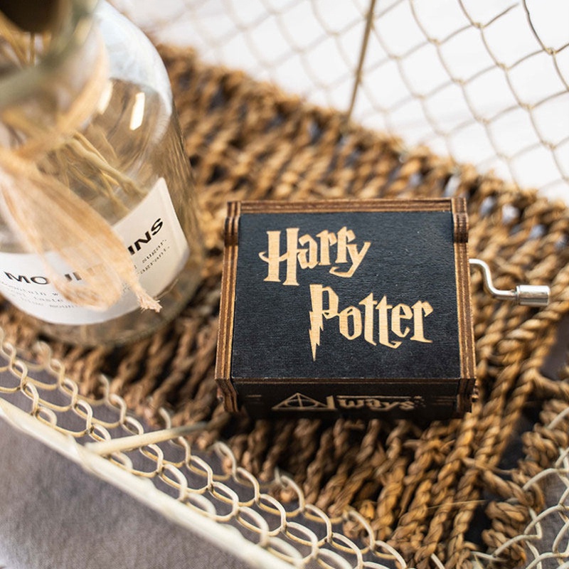 Hộp Nhạc Khắc Thủ Công Cổ Điển Trang Trí Bàn Làm Việc