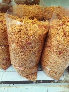Khô gà cay lá chanh