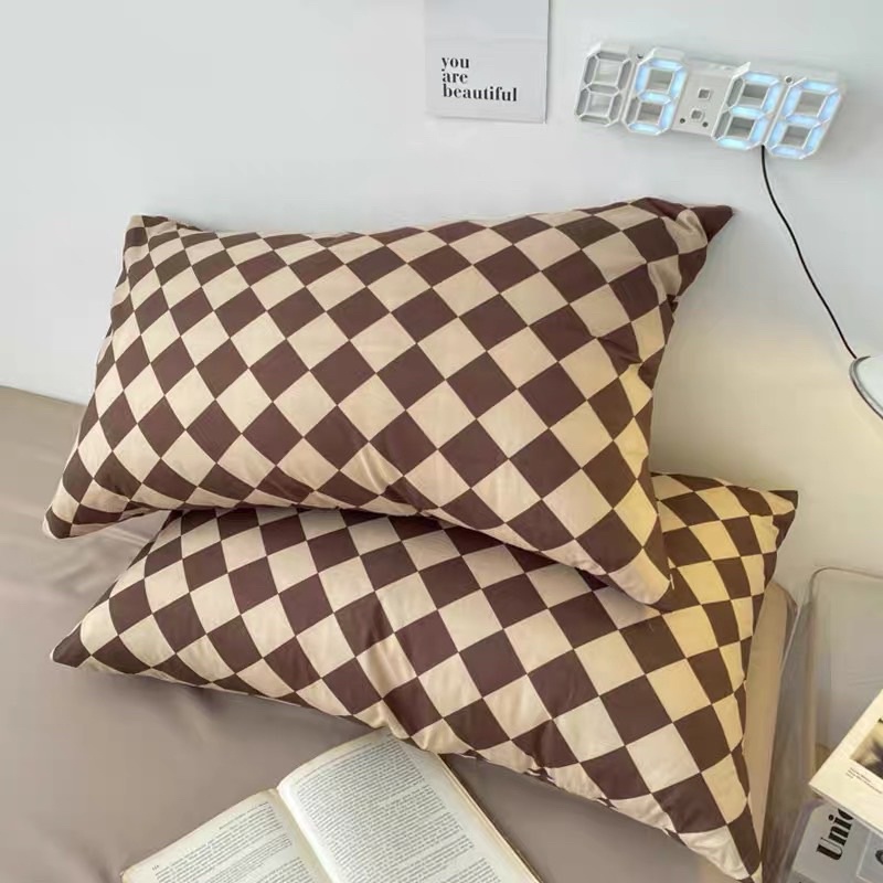 BỘ CHĂN GA GỐI POLY Cotton Ô Vuông Nâu - Bộ Chăn Ga Gối 5 Món Nhập Khẩu Cao Cấp