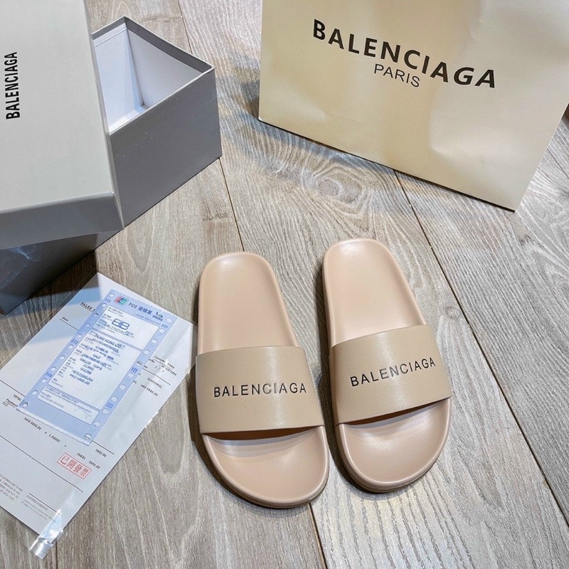 Dép lê balen chữ fullbox