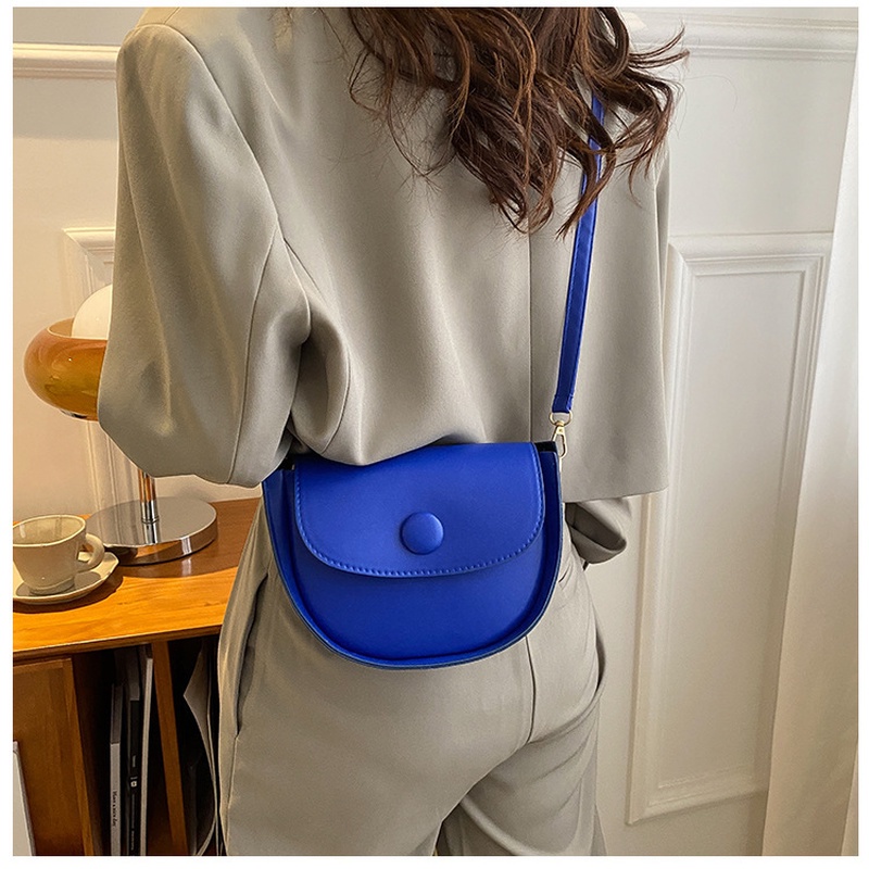 Túi Đeo Chéo Vai Nhỏ Màu Trơn Thời Trang Mới 2022 NB00336