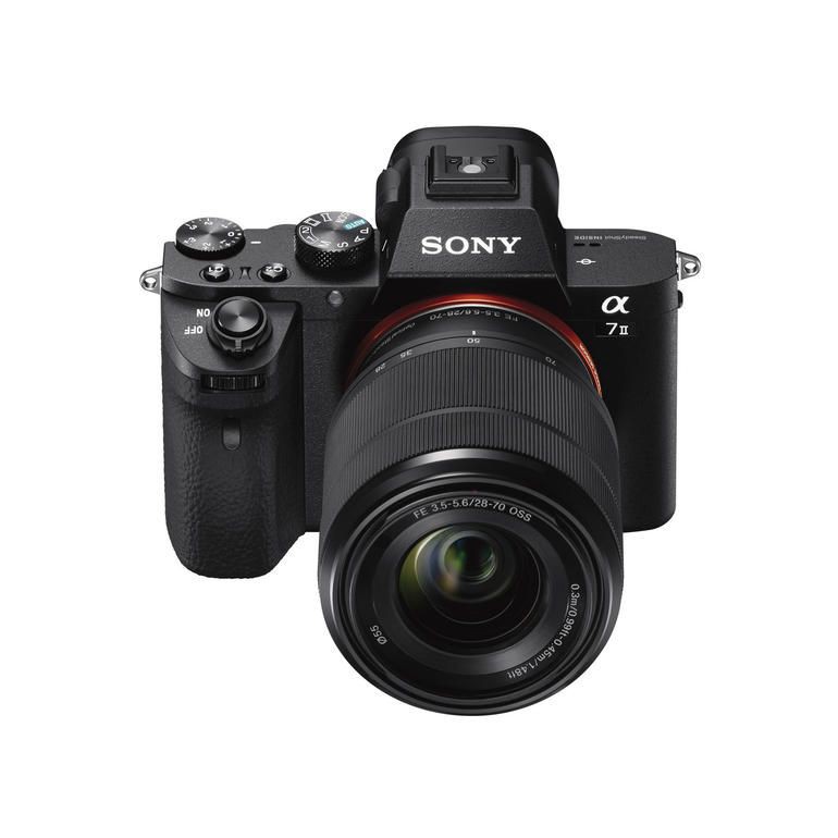 Máy ảnh Full Frame Sony Alpha A7 Mark II kèm Len 28-70mm f3.5-5.6 OSS chính hãng tặng thẻ nhớ 16G và túi đựng máy