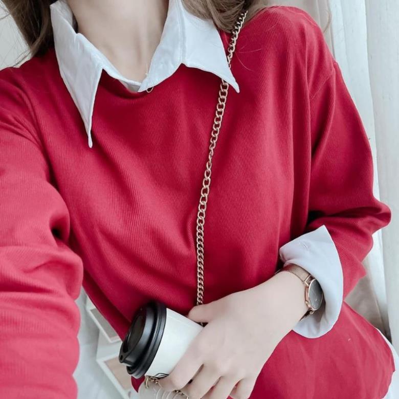 Set áo chân váy VAYO combo áo sơ mi trắng gile len đỏ và chân váy xếp ly thời trang nữ đẹp | BigBuy360 - bigbuy360.vn