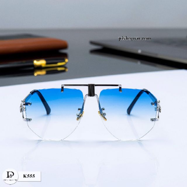 Kính thời trang cao cấp đổi màu | BigBuy360 - bigbuy360.vn