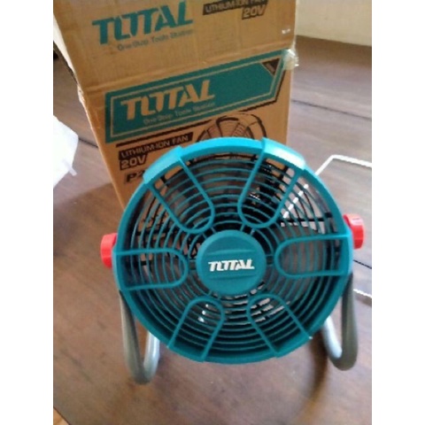 Quạt máy dùng pin Lithium 20V Total TFALI2002 .
