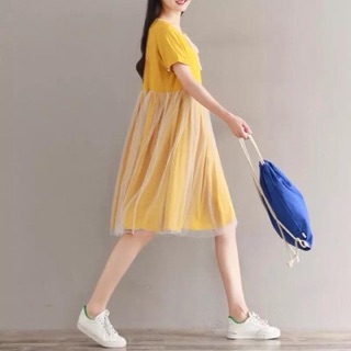 Đầm vàng phối lưới