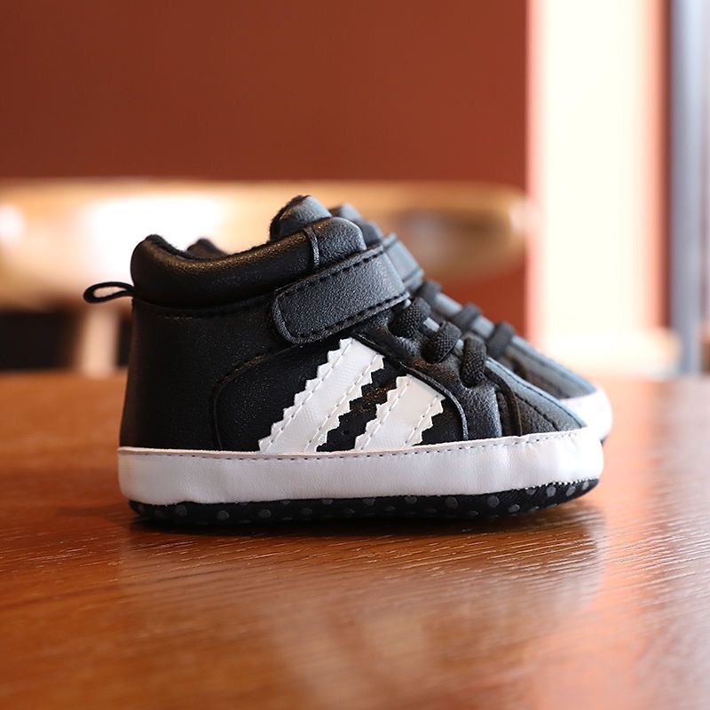 Giày Thể Thao Adidas HCUT Đế Mềm Thoải Mái Thời Trang Cho Bé Trai