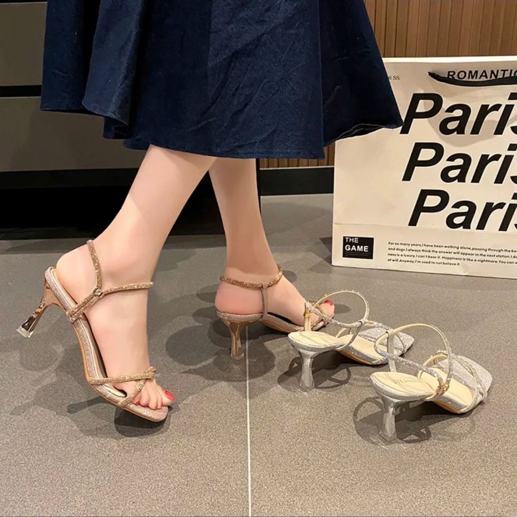 Xăng đan cao gót đính đá thời trang nữ 2022 Amoi