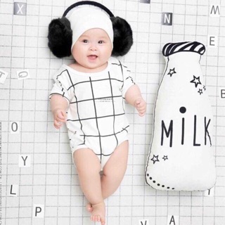 Gối ôm hình bình sữa cho bé