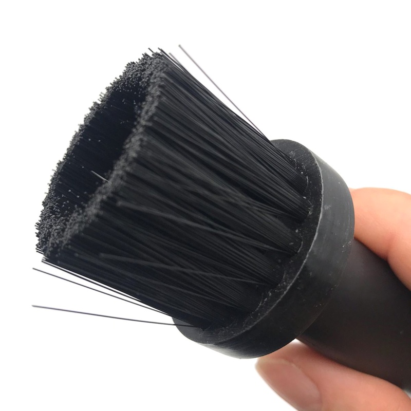 Cọ Vệ Sinh Vành Bánh Xe Hơi Thiết Kế Đầu Tròn Bằng Nhựa Tiện Dụng