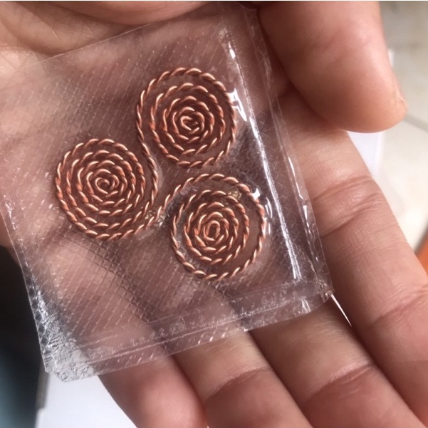 Vòng Triskelion Tránh Sóng Bức Xạ Điện Từ Dành Cho Laptop, Lò Vi Sóng, Tivi