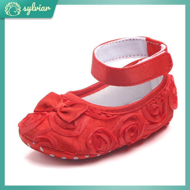 Đôi giày công chúa bằng vải lụa màu trơn đính hoa hồng cho bé 0-18 tháng tuổi