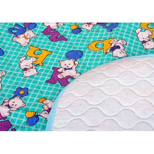 Chiếu lót chống thấm thay tã bỉm cho bé