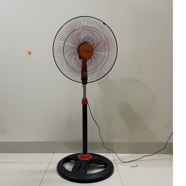 Quạt đứng công nghiệp gió siêu cấp, Quây cây đứng 5 cánh công suất cao - Đánh bay nóng hè, bh 6t