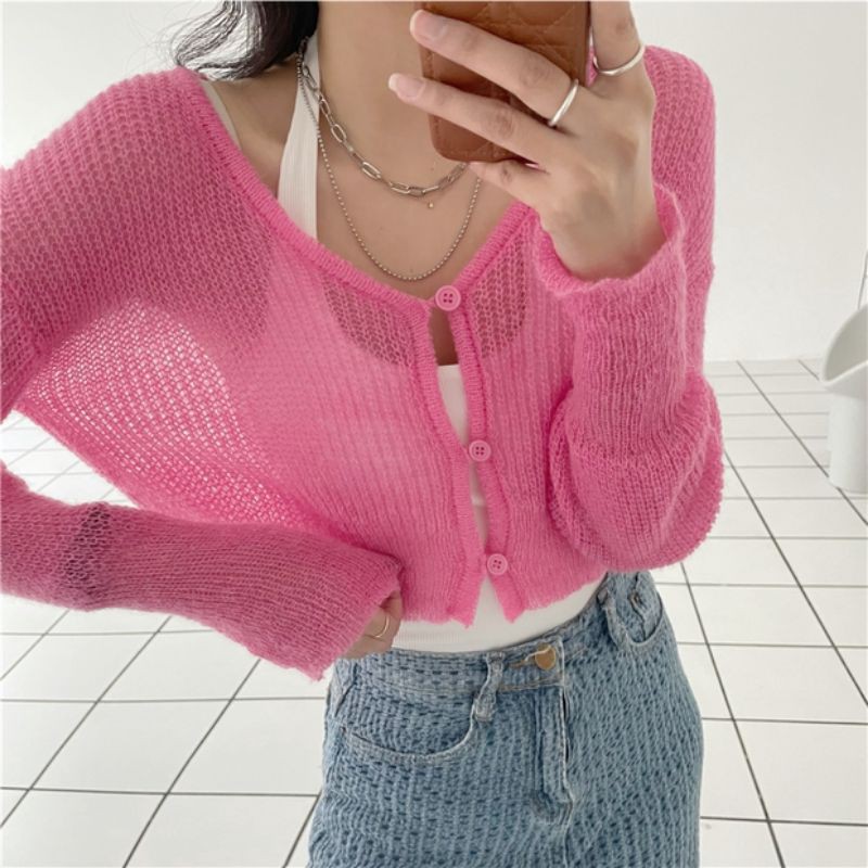 Áo croptop len mỏng cài cúc