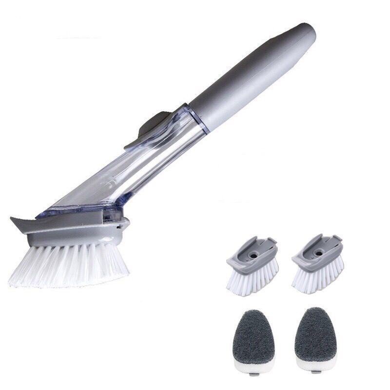 Cây cọ chà rửa xoong 2in1 có ngăn đựng chất tẩy rửa.