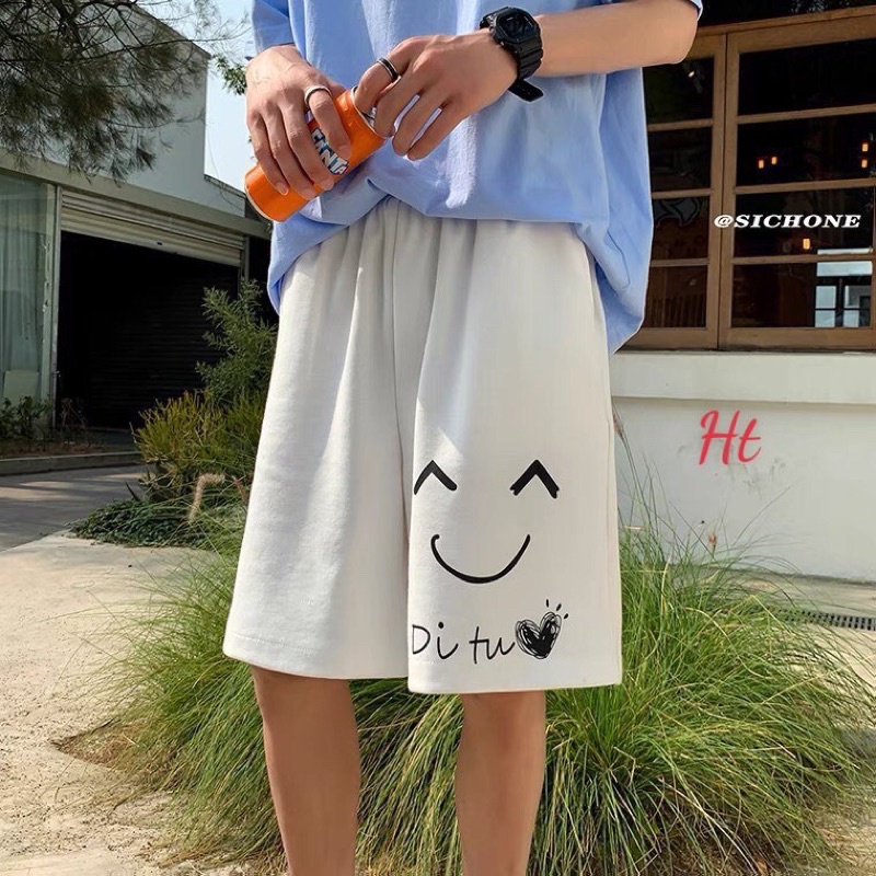 quần short ngố in lô gô mặt cười