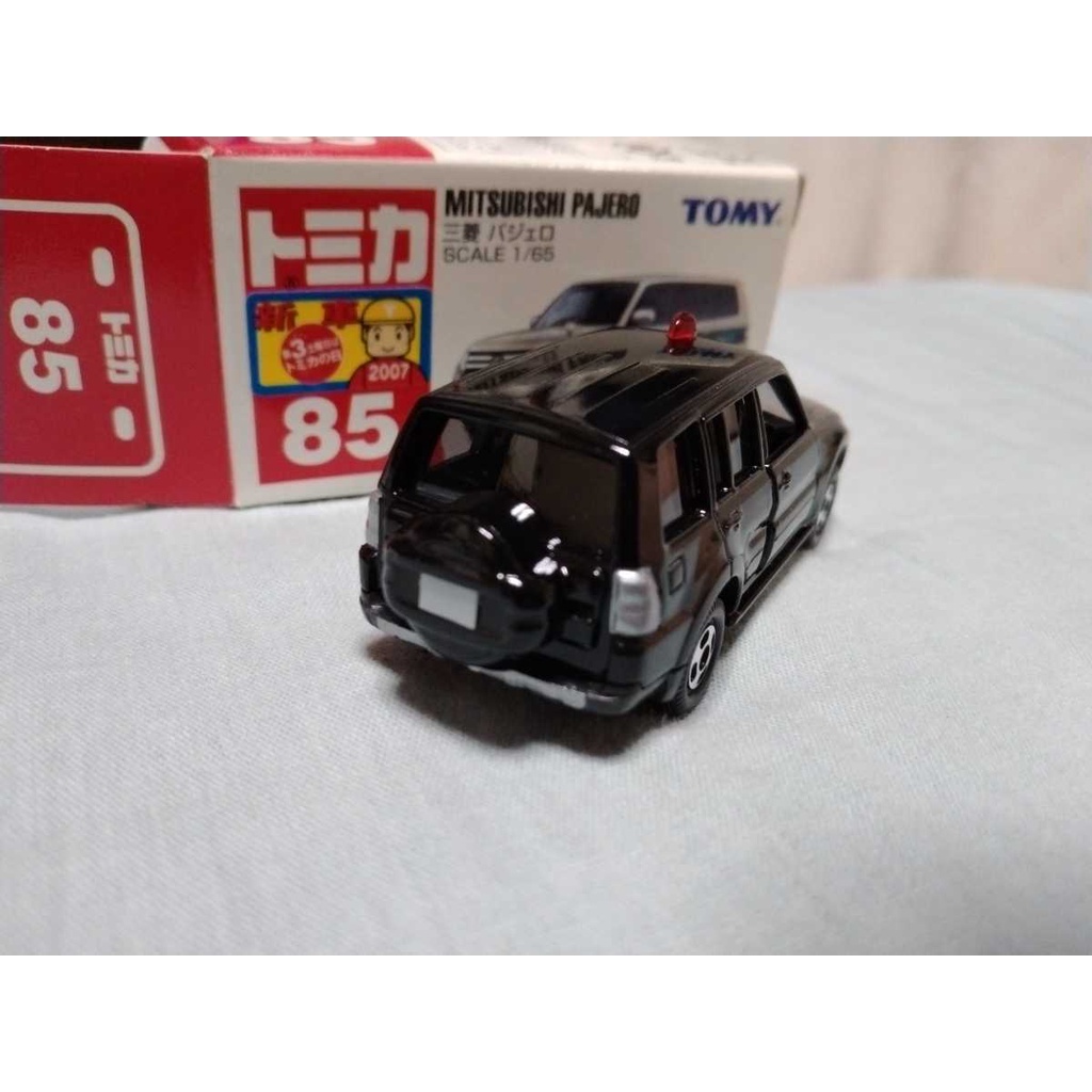 Mô hình SUV Hiếm Tomica Toyota Land Cruiser V8 Black Police Patrol No.5 - Mitsubishi Pajero Black Patrol Car 2007 No.85