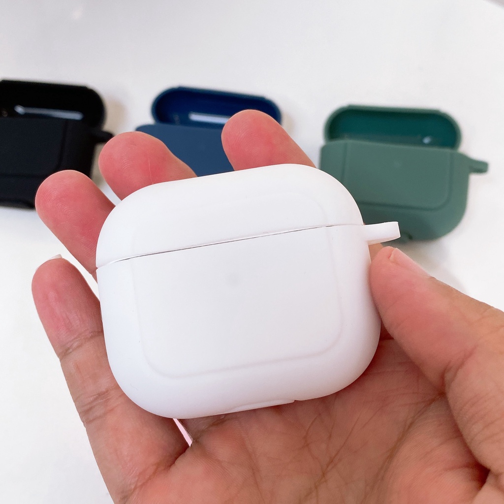 Ốp Bảo Vệ Tai Nghe Case Airpods 3 Basic Đơn Giản Nhiều Màu Chất Liệu Silicone Kèm Móc Treo Inox
