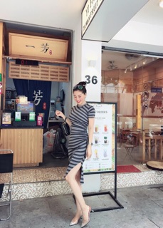 Váy xoắn kê lệch