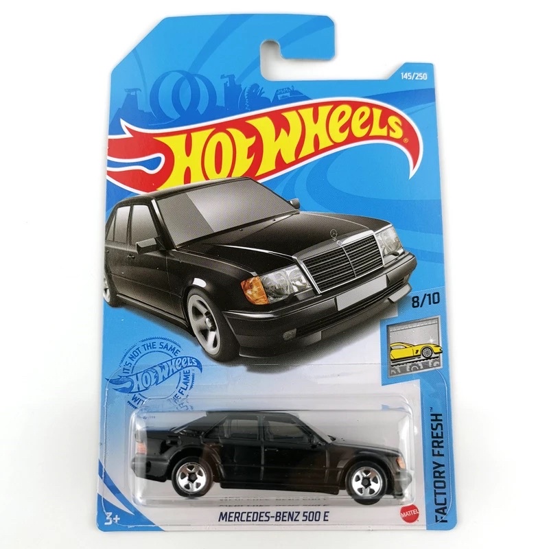 Xe mô hình HotWheels Basic Mercedes-Benz 500E series 2021
