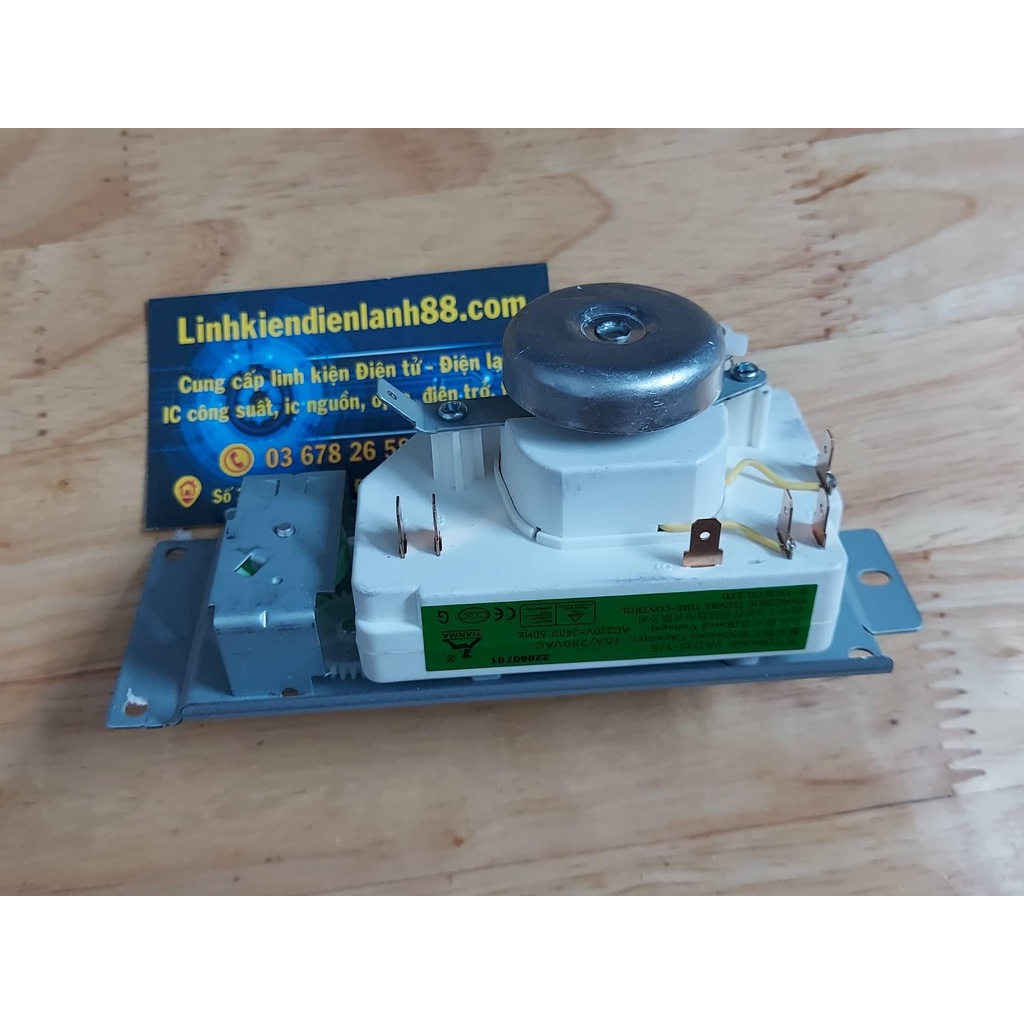 Bộ đồng hồ cơ điều khiển lò vi sóng có nướng  mới 100% dùng trong lò vi sóng electrolux , sharp...