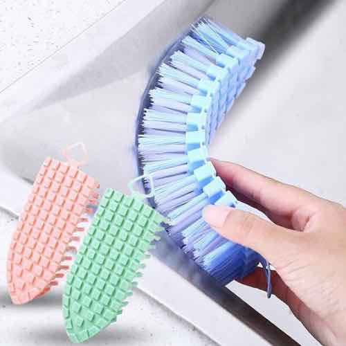 Bàn chải vệ sinh 360 độ chất liệu dẻo linh hoạt