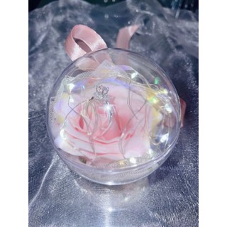 Cầu hoa hồng đựng quà 8cm