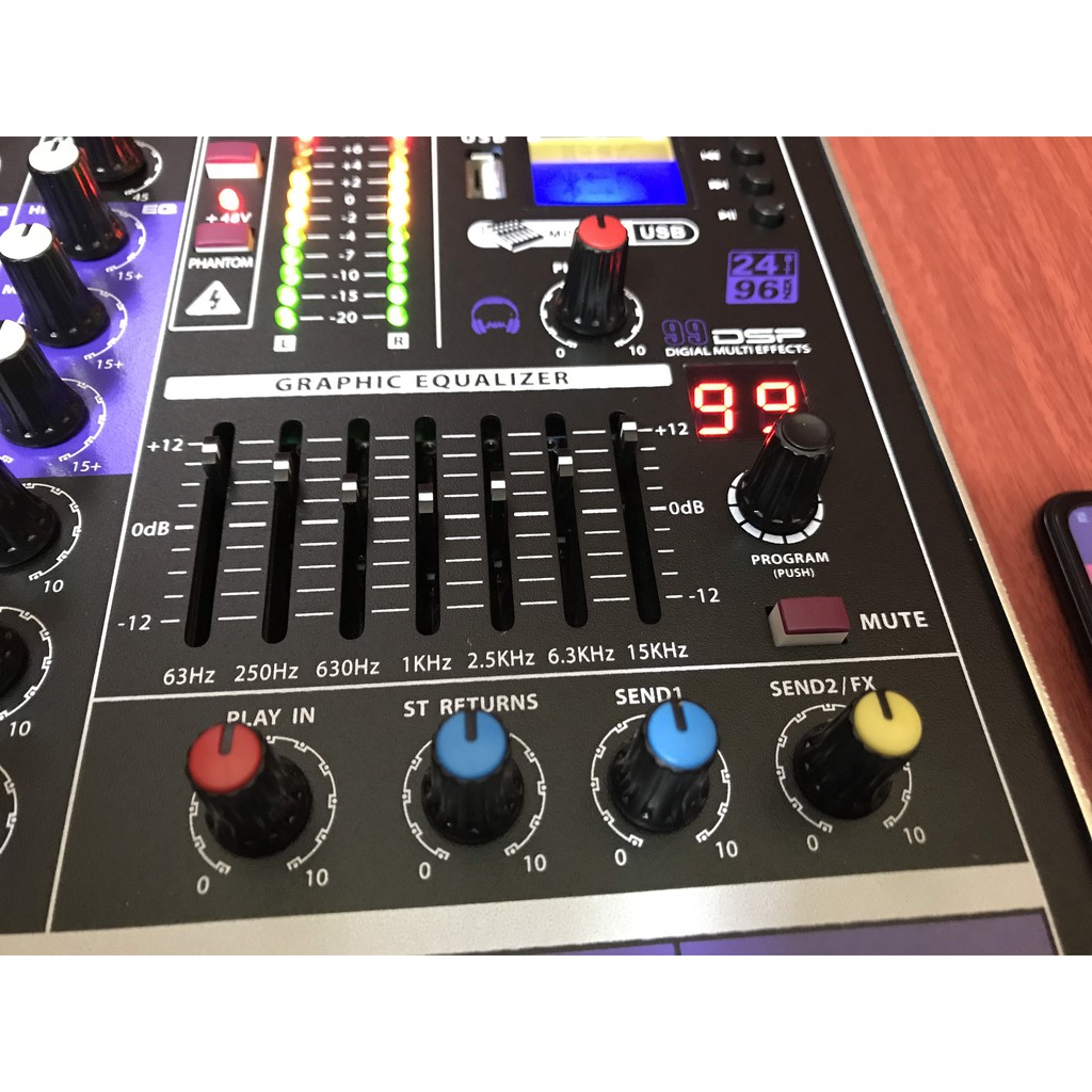 Mixer Live Stream và Karaoke Yamaha M4 USB có Bluetooth đa chức năng