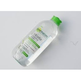 Tẩy trang Garnier Micellar Cleansing Water XANH