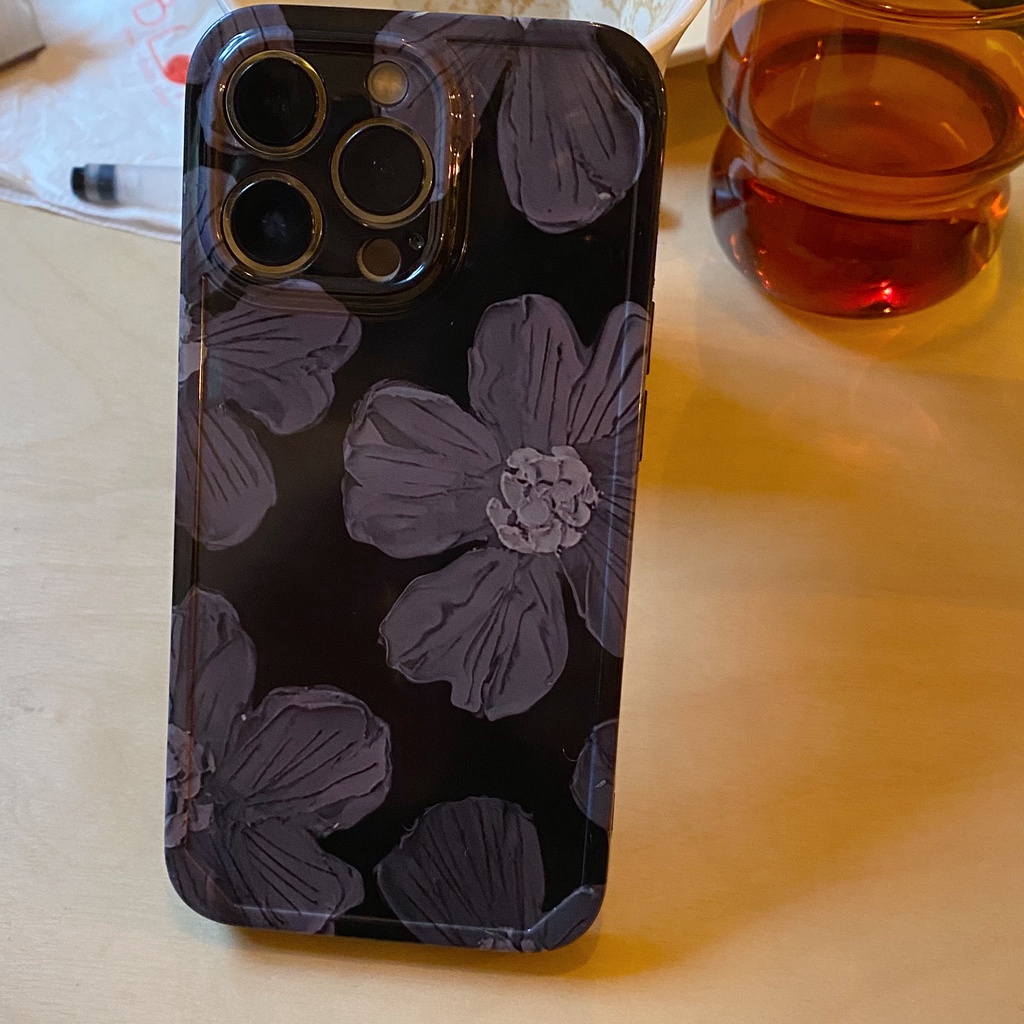Ốp Điện Thoại Họa Tiết Hoa Màu Đen Thời Trang Chống Sốc Cho iPhone 14 / 13 / 12 / 11