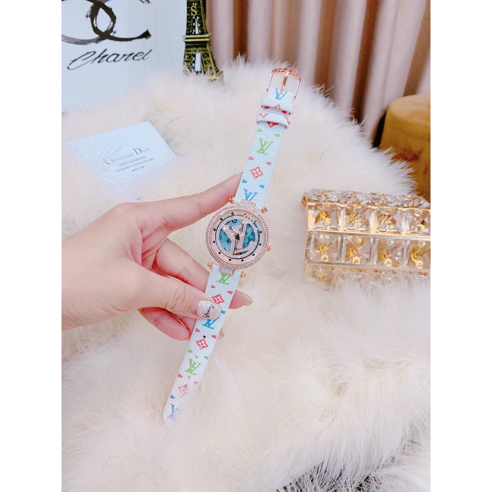 Đồng hồ nữ Louis Vuitton cao cấp - mặt xoay - chống nước