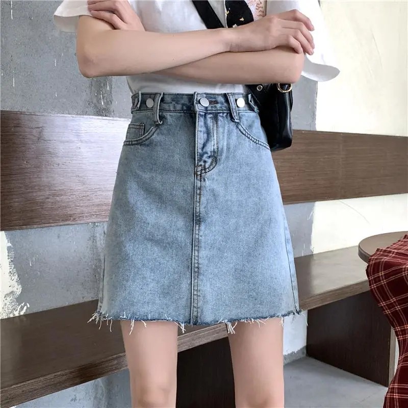 Chân váy denim lưng cao dáng chữ A thời trang mùa hè 2021