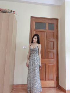 Thanh lý váy hàng thiết kế