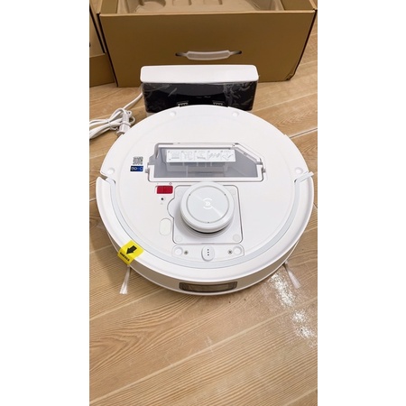 Robot hút bụi lau nhà Ecovacs Deebot T10