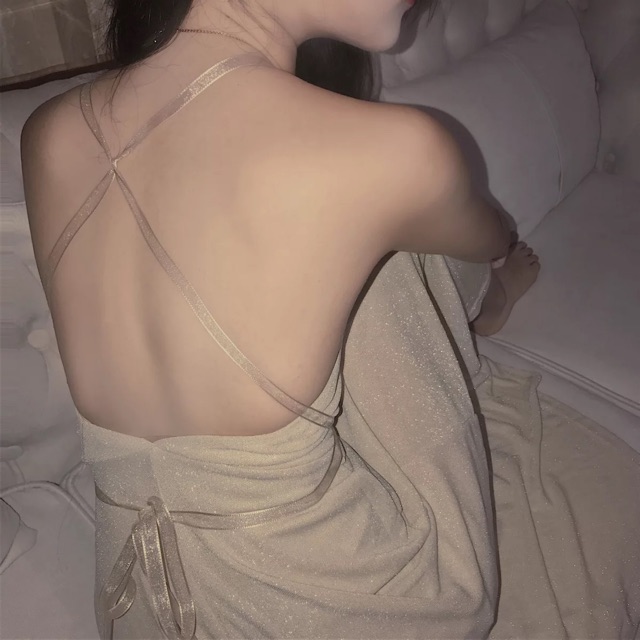 Váy hở lưng đan dây | BigBuy360 - bigbuy360.vn