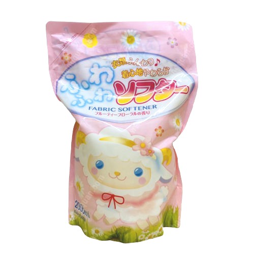 Nước xả làm mềm vải Rocket hương hoa túi 2000ml