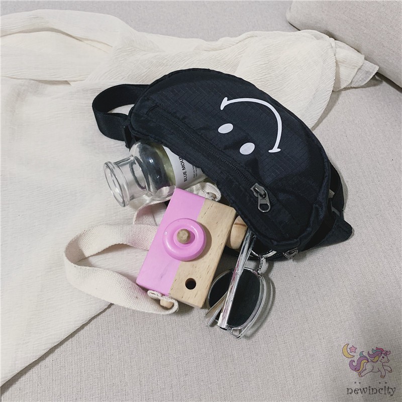 Túi Đeo Chéo Hình Mặt Cười Đáng Yêu Phong Cách Hàn Quốc