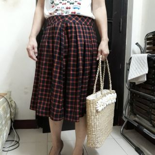 Thanh lí váy