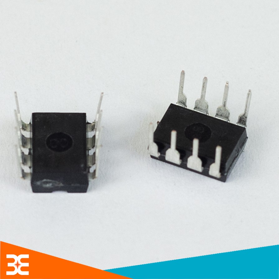 IC UC3842 DIP-8