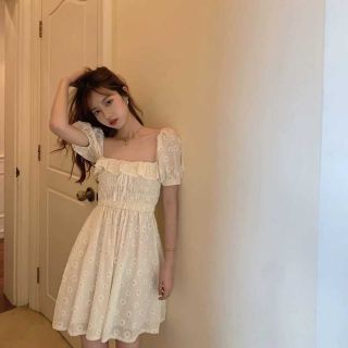 Váy tay bồng cúc họa mi ( có ảnh thật)