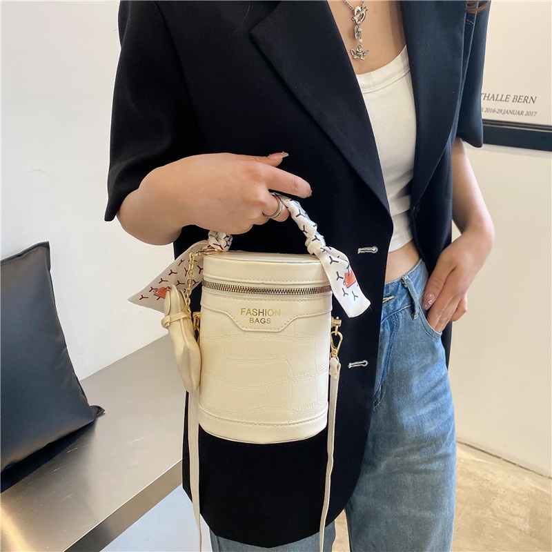 Túi Đeo Chéo Thời Trang Pháp 2022 Cho Nữ