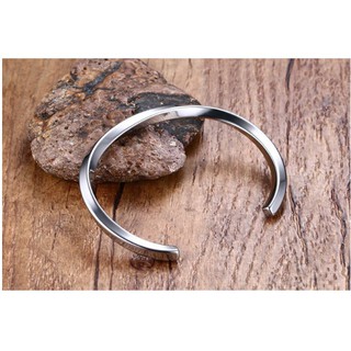 Vòng tay Cuff Titan không gỉ