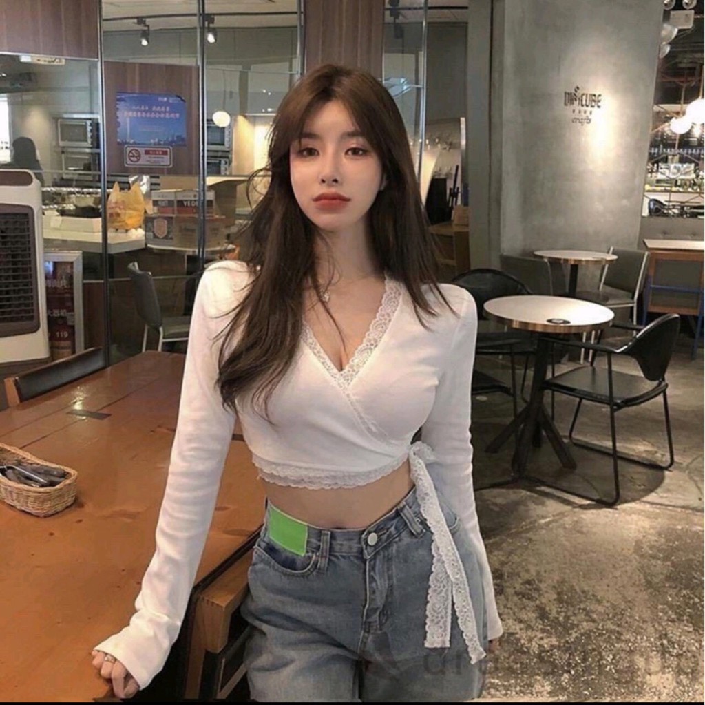 Áo croptop  ÁO  MỚI  Áo thun nữ tay dài CỔ TIM VIỀN REN thời trang