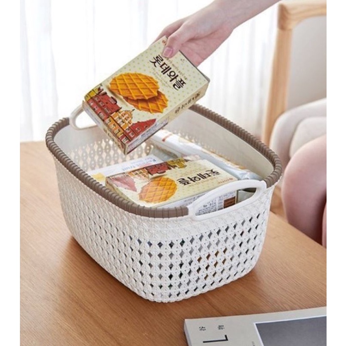 Giỏ Nhựa Hoa Ô Van - Rổ nhựa giả đan mây có quai cầm Việt Nhật 2 size màu pastel xinh xắn