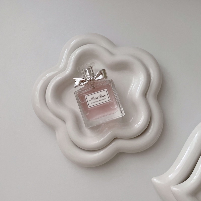 Đĩa sứ Trái tim, Hoa, Tròn phong cách Hàn Quốc