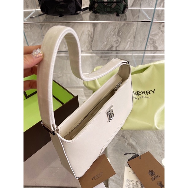 Túi xách nữ BURBERRY- da thật cao cấp Au nhập khẩu new fullbox