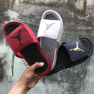 dép jordan quai ngang dành cho nam nữ màu trắng đỏ đen kèm hộp